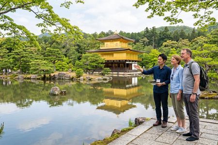 Kyoto 2-Day Private Walking Tour with Licensed Guide