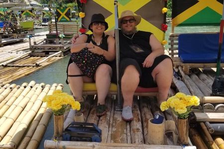 Customized Happy Hour Bamboo Rafting+Limestone Massage + Shopping