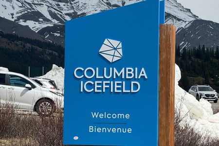 Columbia Icefield - Yoho National Park - Premium Day Guided Tour