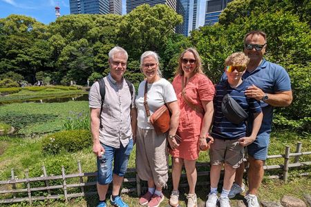 Tokyo Japanese Gardens Private Tour with Licensed Guide