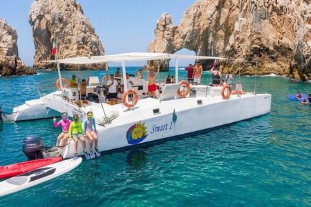 Cabo Catamaran: The Arch, Santa Maria Snorkel & Open Bar