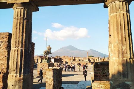 Pompeii - kids oriented private tour