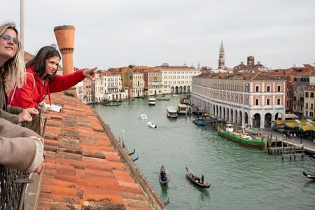 Uncommon Venice: Exclusive Rooftop, Hidden Spots & Prosecco