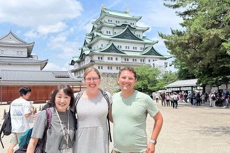Nagoya Castle Neighborhood Walk: Local Supermarket & Food Tour