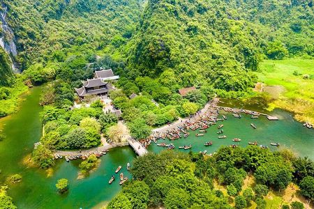 Mua Cave Trang An Bai Dinh and Bich Dong Tour from Ninh Binh