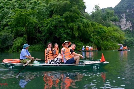 From Hanoi: Trang An and Bai Đinh Full-Day Tour by Limousine