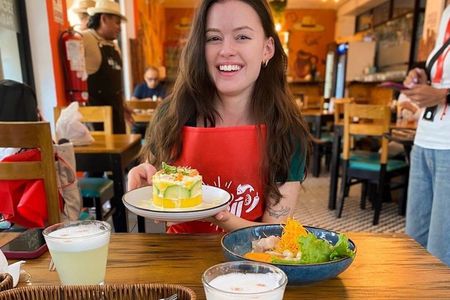 Lima Market Tour & Ceviche Cooking Class with Pisco Sour