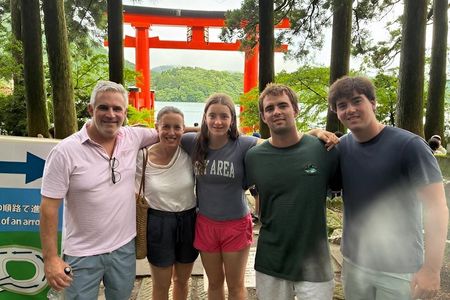 Hakone in 1 Day by Private Car with Licensed Guide