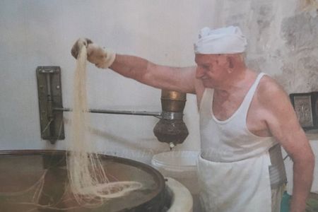 Rethymno Walk & Taste: Cretan Food & Culture Tour