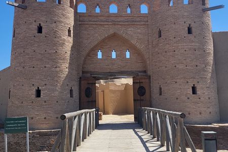 Ancient Silk Road Tour