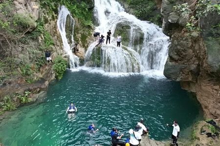 Ain Ghaidh Spring Path Hiking ( عين غيض )