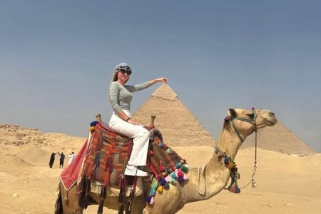 All inclusive two days Tour at Giza and Cairo