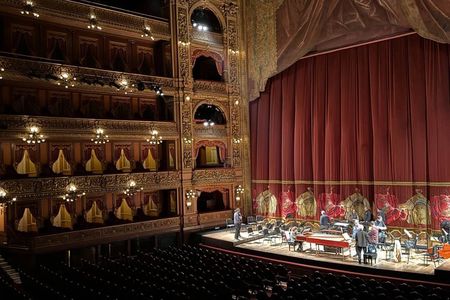 Premium Buenos Aires City Tour + Teatro Colon + El Ateneo