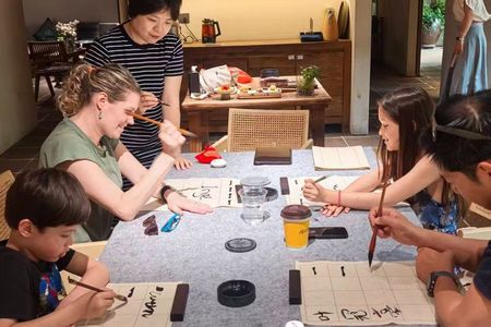 Xi'an Calligraphy & Tea Ceremony - Dive into Ink & Brush Artistry
