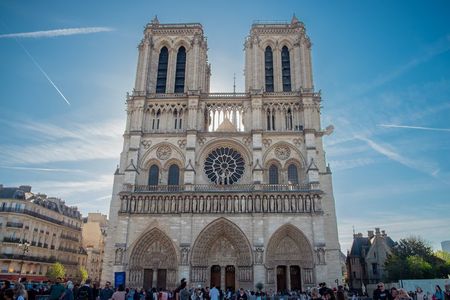 Inside Notre-Dame Tour with a Licensed Guide