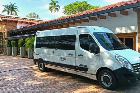 Private Transfer Armenia or Pereira Airport to Salento