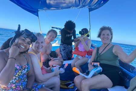 Roatan Two Stop Snorkeling Site with Beach Club