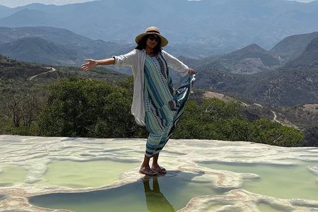 Hierve el Agua, Mezcal, Textiles and Tule Tree on Private Tour