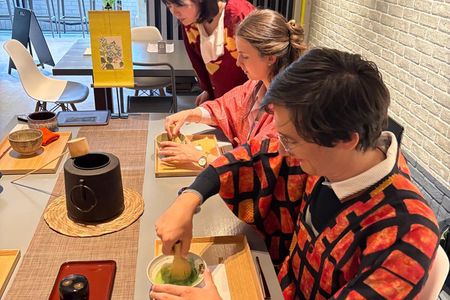 Kyoto Matcha Tasting and Making Class with Urasenke Tea Master