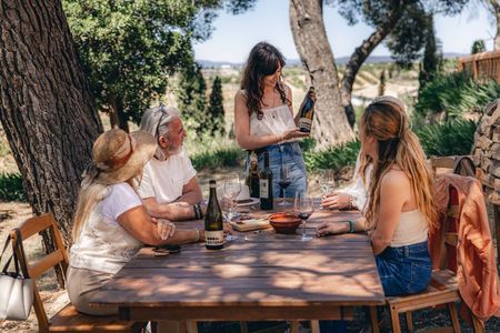 Utiel-Requena Excursion: Uncover the Flavors of Valencia's Wine