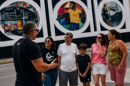 5-hour Pelé Private Tour: The King of Football
