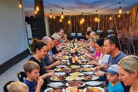 Cape Town Dinner Experience with local family