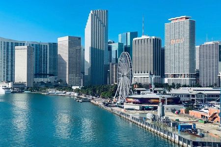 A Must Do!! See it All in One Tour!! 6h VIP Experience of Miami!!