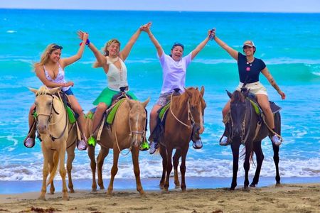 Caribbean Sunset and Horseback Riding Adventure in Punta Cana