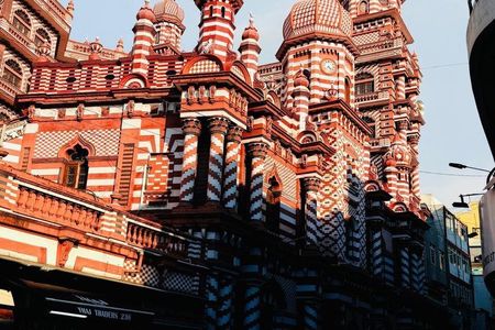 Muslim Friendly Private SriLanka Tour - Halal Meals, Prayer Stops