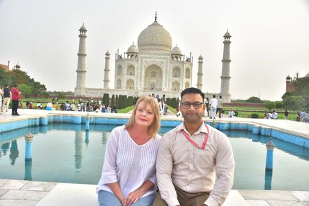From Delhi: Taj Mahal Sunrise, Baby Taj & Agra Fort Day Tour