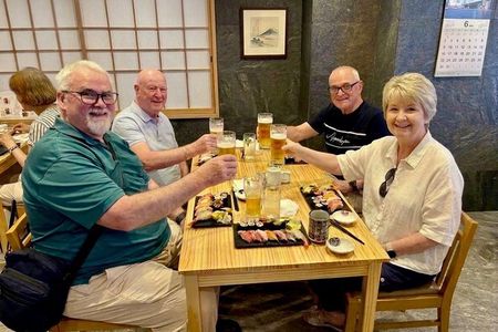 Private Shinjuku Food Tour: Sushi, Ramen & Golden Gai