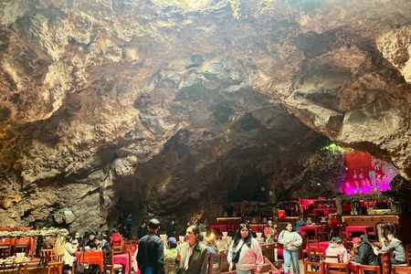 Teotihuacan All Inclusive CDMX : Transfer,Breakfast in Cave and Guide