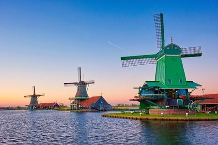 Private Tour Zaanse Schans Volendam Edam and Marken