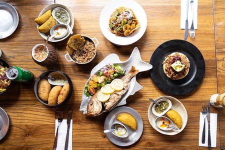 Cartagena Food Adventure: 8 Dishes with Sherpa Food Tours