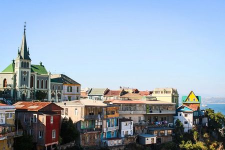 Private Full Day Tour Wine Coastline and Valparaíso