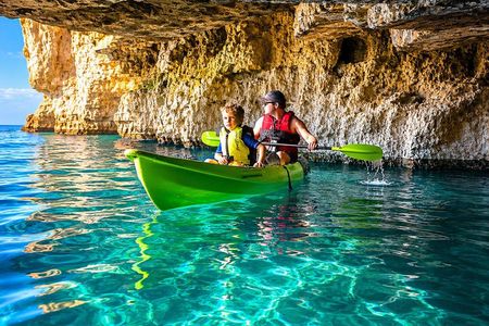KAYAK & SNORKEL ADVENTURE - Sea Caves & Wild Coast Exploring