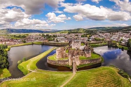 Private South Wales Tour with London Heathrow Pickup