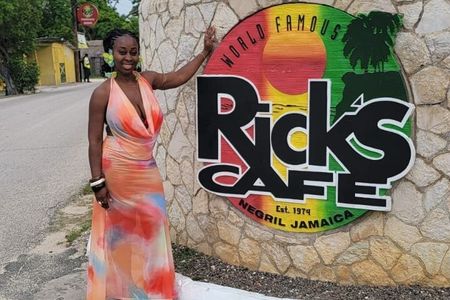 Negril Tour with stops at Seven Mile Beach and Ricks Cafe