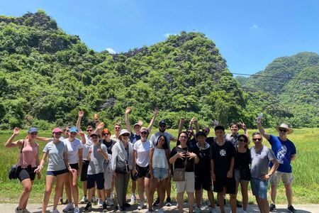 Explore Ninh Binh: Hoa Lu Capital, Trang An/Tam Coc & Mua Cave