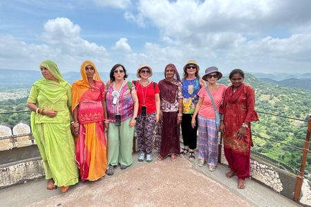 8-Day Rajasthan Heritage & Desert Tour Delhi to Udaipur