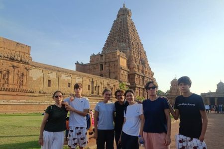 9-Day South India Cultural Tour – Temples, Backwaters & Heritage