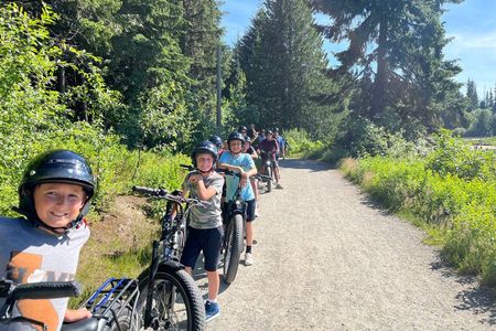 2 Hours eBike Whistler Multi-generational Tour with Local Guide
