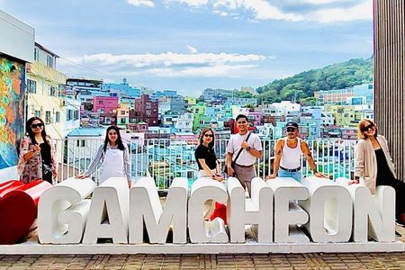 Gamcheon Culture Village, Jagalchi market storytelling Tour