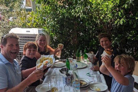 Athens E-Bike Trike Tour with Gyros and Souvlaki Tasting