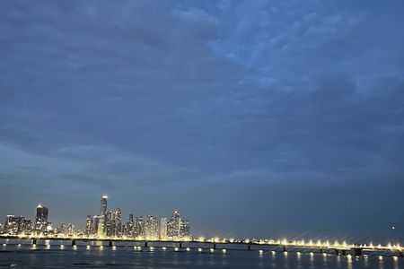 PRIVATE NIGHT TOUR in Ciudad PANAMA + 360° POIN views
