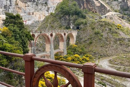 Carrara's Marble Quarries Tour & Light Lunch + Lardo PGI