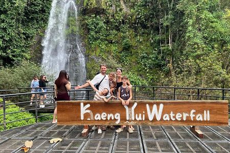 Vang Vieng Full Day Tour: Waterfall, Cave & Blue Lagoon 3