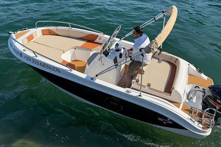 Lake Como Private Boat No license needed