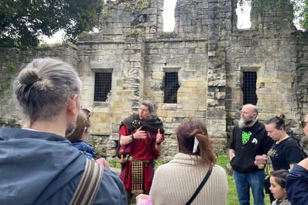 The Original Roman Walk: Guided Tour of York