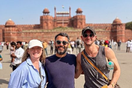 Chandni Chowk, Old & New Delhi: The Ultimate Full-Day City Tour